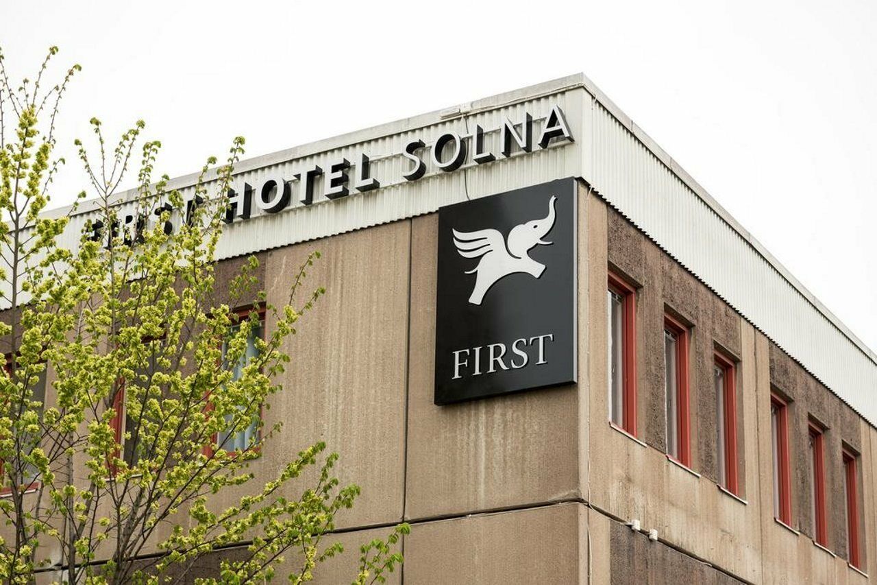 索尔纳第一酒店 外观 照片